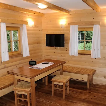 Gorska Hiska Vogar Nad Bohinjskim Jezerom *